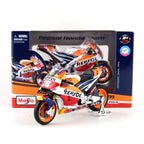 1:18 Scale Valentino Rossi Yamaha YZR-M1 Diecast – Authentic MotoGP Alloy Model Collection